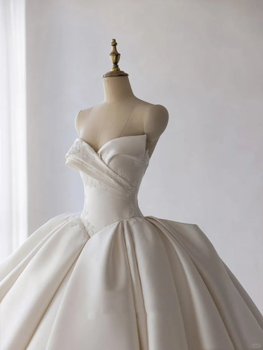 Wunderschönes dunkelolivgrünes herzförmiger Ausschnitt A-Linie Satin Tüll Kurzes Ballkleid Homecoming-Kleid ED02575