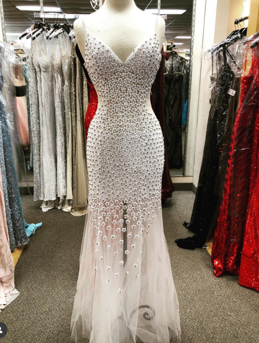 Wunderschönes dunkelolivgrünes herzförmiger Ausschnitt A-Linie Satin Tüll Kurzes Ballkleid Homecoming-Kleid ED02575