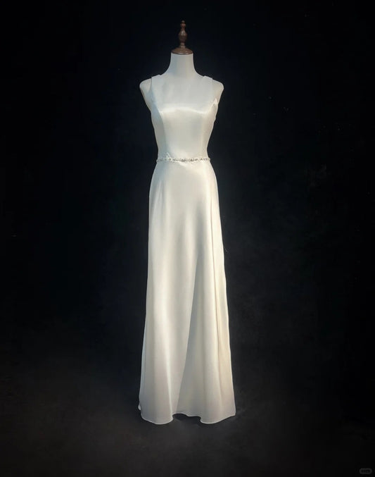 Wunderschönes dunkelolivgrünes herzförmiger Ausschnitt A-Linie Satin Tüll Kurzes Ballkleid Homecoming-Kleid ED02575