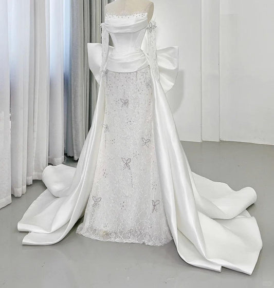 Wunderschönes dunkelolivgrünes herzförmiger Ausschnitt A-Linie Satin Tüll Kurzes Ballkleid Homecoming-Kleid ED02575