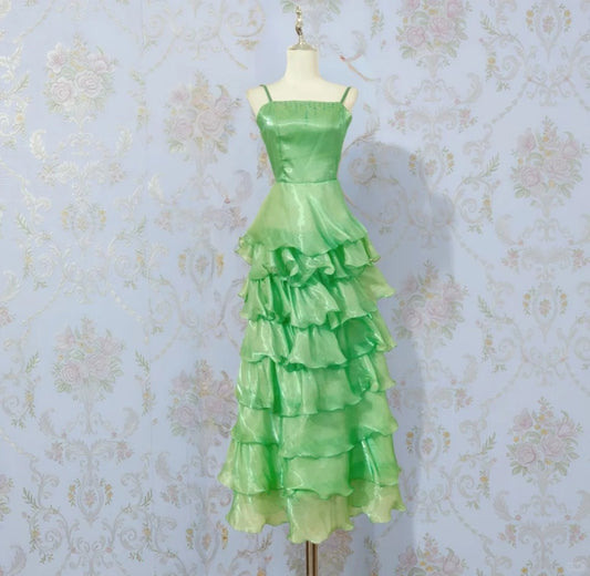 Wunderschönes dunkelolivgrünes herzförmiger Ausschnitt A-Linie Satin Tüll Kurzes Ballkleid Homecoming-Kleid ED02575