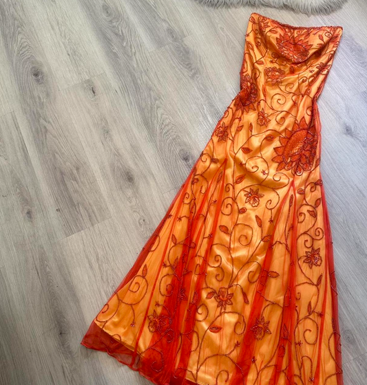 Wunderschönes dunkelolivgrünes herzförmiger Ausschnitt A-Linie Satin Tüll Kurzes Ballkleid Homecoming-Kleid ED02575