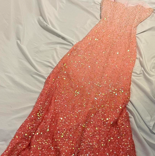 Wunderschönes dunkelolivgrünes herzförmiger Ausschnitt A-Linie Satin Tüll Kurzes Ballkleid Homecoming-Kleid ED02575