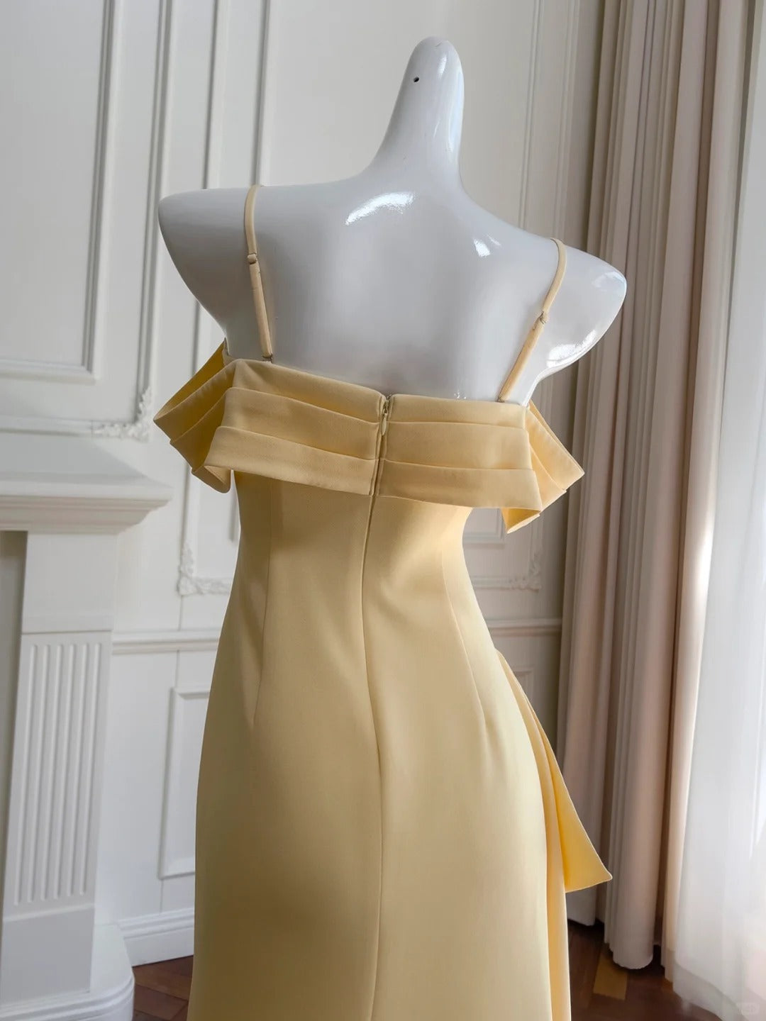 Wunderschönes dunkelolivgrünes herzförmiger Ausschnitt A-Linie Satin Tüll Kurzes Ballkleid Homecoming-Kleid ED02575