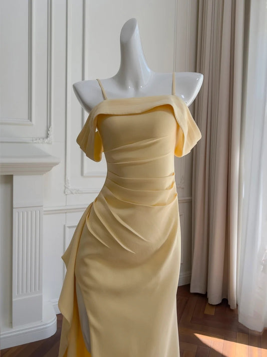 Wunderschönes dunkelolivgrünes herzförmiger Ausschnitt A-Linie Satin Tüll Kurzes Ballkleid Homecoming-Kleid ED02575