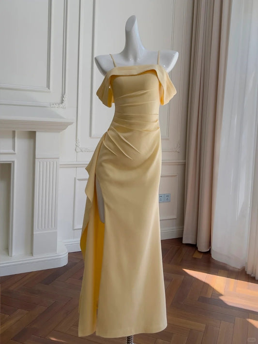Wunderschönes dunkelolivgrünes herzförmiger Ausschnitt A-Linie Satin Tüll Kurzes Ballkleid Homecoming-Kleid ED02575