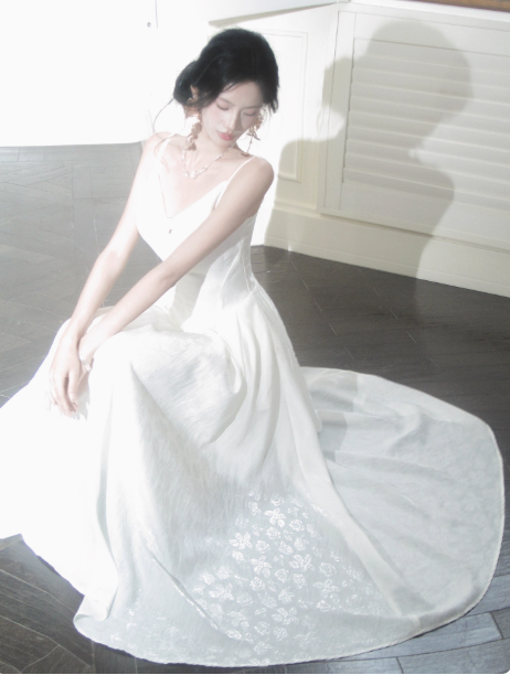 Wunderschönes dunkelolivgrünes herzförmiger Ausschnitt A-Linie Satin Tüll Kurzes Ballkleid Homecoming-Kleid ED02575