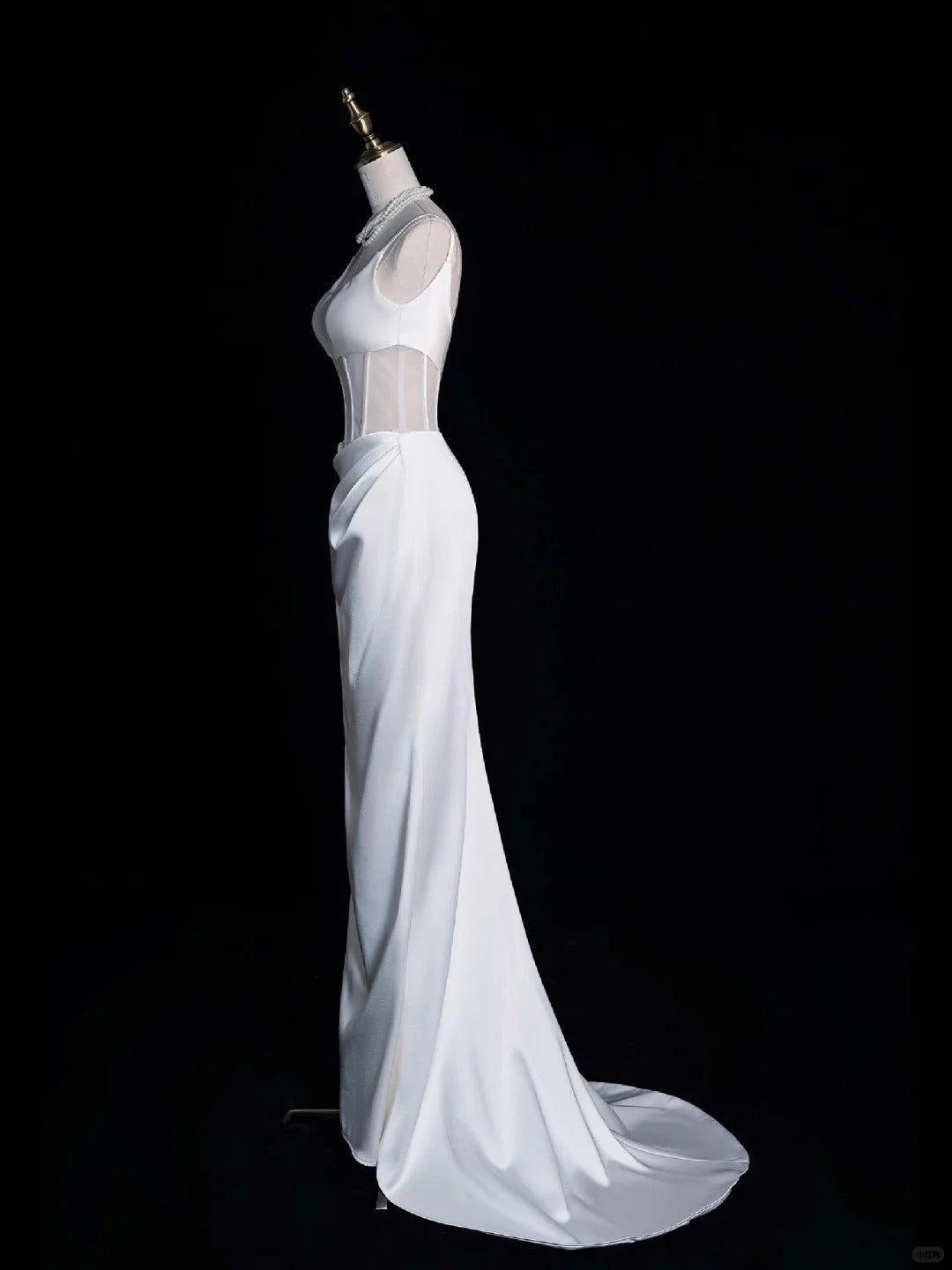 Wunderschönes dunkelolivgrünes herzförmiger Ausschnitt A-Linie Satin Tüll Kurzes Ballkleid Homecoming-Kleid ED02575