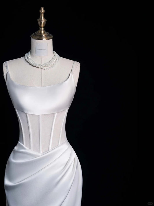 Wunderschönes dunkelolivgrünes herzförmiger Ausschnitt A-Linie Satin Tüll Kurzes Ballkleid Homecoming-Kleid ED02575