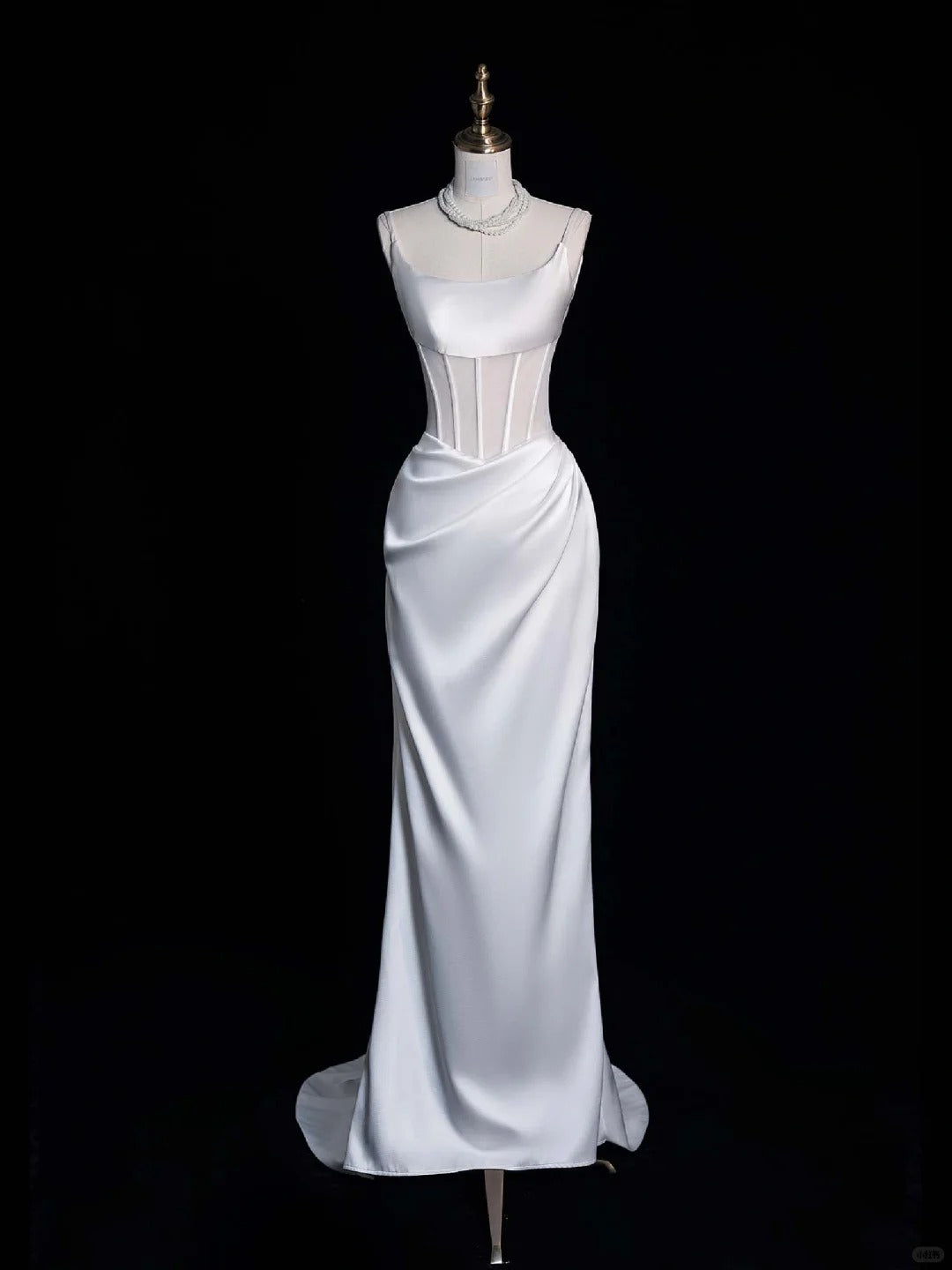 Wunderschönes dunkelolivgrünes herzförmiger Ausschnitt A-Linie Satin Tüll Kurzes Ballkleid Homecoming-Kleid ED02575