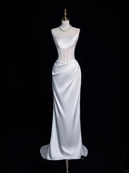 Wunderschönes dunkelolivgrünes herzförmiger Ausschnitt A-Linie Satin Tüll Kurzes Ballkleid Homecoming-Kleid ED02575
