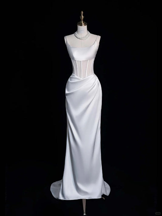 Wunderschönes dunkelolivgrünes herzförmiger Ausschnitt A-Linie Satin Tüll Kurzes Ballkleid Homecoming-Kleid ED02575