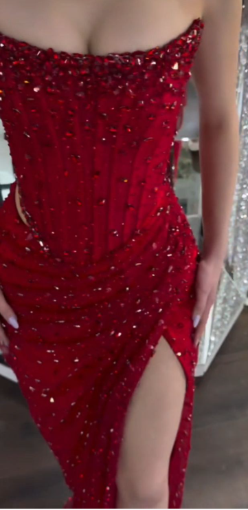 Elegant Strapless Sheath Silt Evening Dress Burgundy Modest Rhinestone Two-Piece Long Prom Dress ED03821