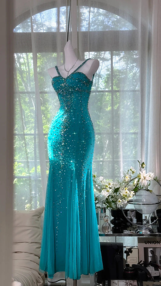 Wunderschönes dunkelolivgrünes herzförmiger Ausschnitt A-Linie Satin Tüll Kurzes Ballkleid Homecoming-Kleid ED02575
