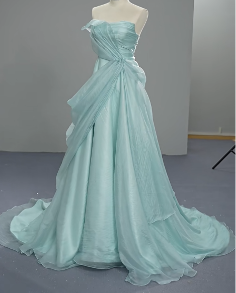 Wunderschönes dunkelolivgrünes herzförmiger Ausschnitt A-Linie Satin Tüll Kurzes Ballkleid Homecoming-Kleid ED02575