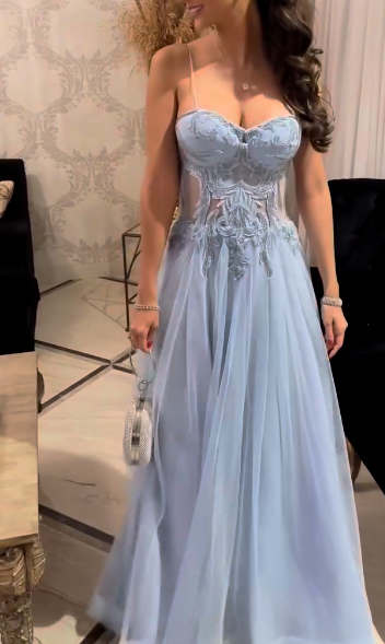 Wunderschönes dunkelolivgrünes herzförmiger Ausschnitt A-Linie Satin Tüll Kurzes Ballkleid Homecoming-Kleid ED02575