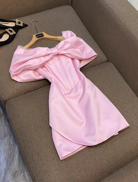 Elegant Off-the-shoulder Sheath Formal Dresses Cute Pink Satin Hoco Dresses Birthday Outfit Party Dress ED03918