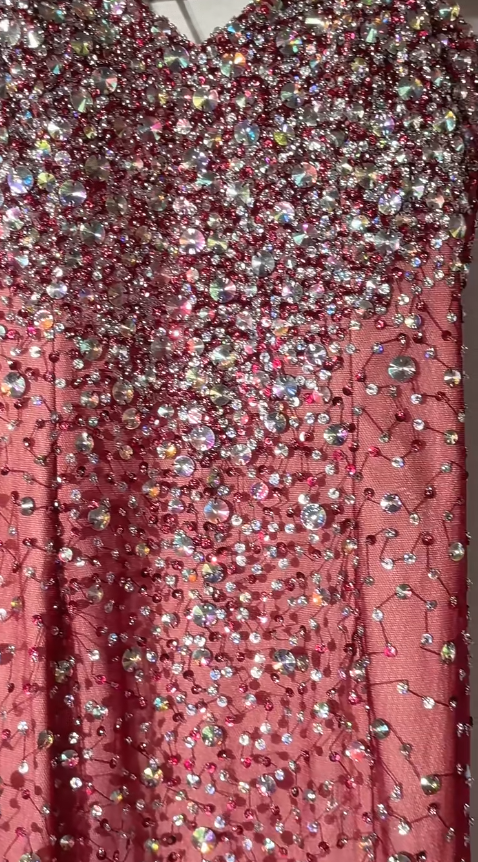 Wunderschönes dunkelolivgrünes herzförmiger Ausschnitt A-Linie Satin Tüll Kurzes Ballkleid Homecoming-Kleid ED02575