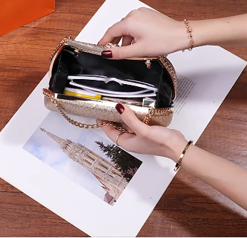 Petit sac carré rose doux avec chaîne tricotée ED01434