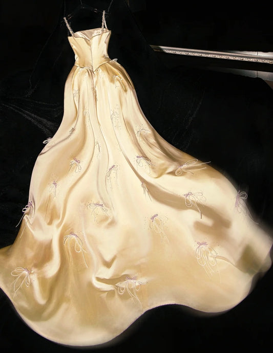 Wunderschönes dunkelolivgrünes herzförmiger Ausschnitt A-Linie Satin Tüll Kurzes Ballkleid Homecoming-Kleid ED02575