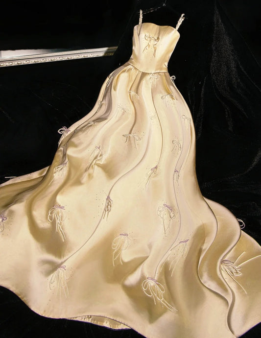 Wunderschönes dunkelolivgrünes herzförmiger Ausschnitt A-Linie Satin Tüll Kurzes Ballkleid Homecoming-Kleid ED02575