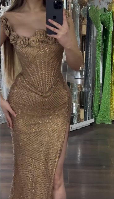 Wunderschönes dunkelolivgrünes herzförmiger Ausschnitt A-Linie Satin Tüll Kurzes Ballkleid Homecoming-Kleid ED02575