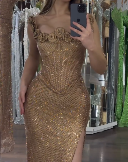 Wunderschönes dunkelolivgrünes herzförmiger Ausschnitt A-Linie Satin Tüll Kurzes Ballkleid Homecoming-Kleid ED02575