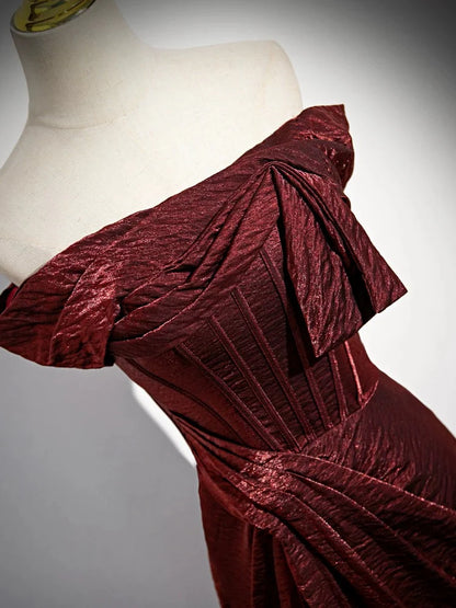 Schlichtes schulterfreies, langes Burgunder-Ballkleid, langes Burgunder-Abendkleid ED040