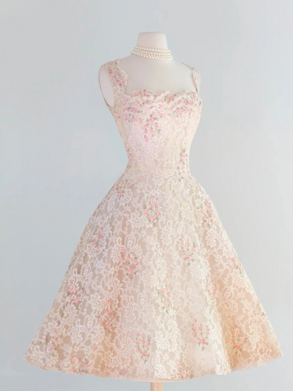 Vintage A-Line Lace Applique Short Prom Dresses Sleeveless Formal Evening Dresses Cute Birthday Dresses ED04032