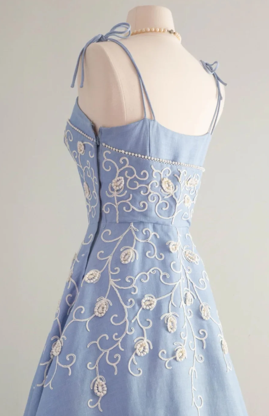 Vintage Spaghetti Strap A-Line Satin Beaded Appliqué Short Prom Dresses, Blue Homecoming Dress  Birthday Dresses ED04036