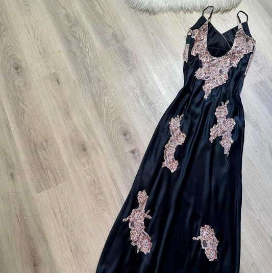 Wunderschönes dunkelolivgrünes herzförmiger Ausschnitt A-Linie Satin Tüll Kurzes Ballkleid Homecoming-Kleid ED02575
