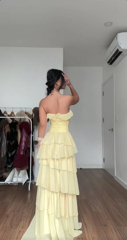 Wunderschönes dunkelolivgrünes herzförmiger Ausschnitt A-Linie Satin Tüll Kurzes Ballkleid Homecoming-Kleid ED02575