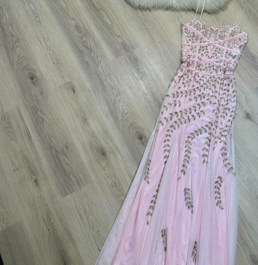 Wunderschönes dunkelolivgrünes herzförmiger Ausschnitt A-Linie Satin Tüll Kurzes Ballkleid Homecoming-Kleid ED02575