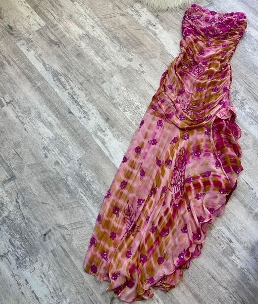 Wunderschönes dunkelolivgrünes herzförmiger Ausschnitt A-Linie Satin Tüll Kurzes Ballkleid Homecoming-Kleid ED02575