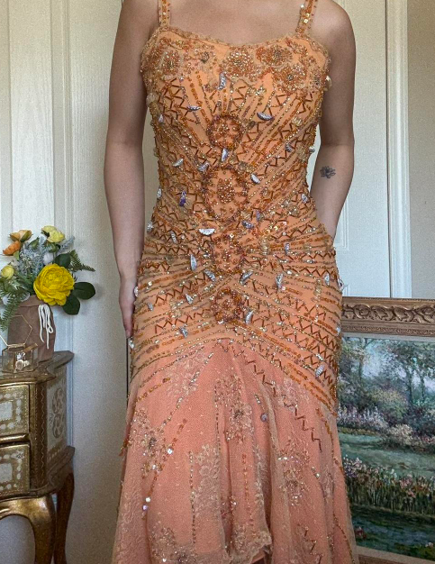 Wunderschönes dunkelolivgrünes herzförmiger Ausschnitt A-Linie Satin Tüll Kurzes Ballkleid Homecoming-Kleid ED02575