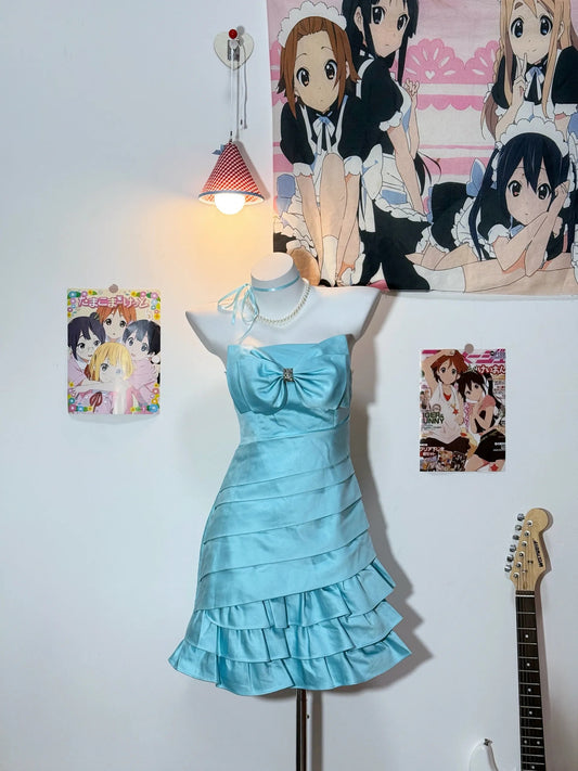 Wunderschönes dunkelolivgrünes herzförmiger Ausschnitt A-Linie Satin Tüll Kurzes Ballkleid Homecoming-Kleid ED02575