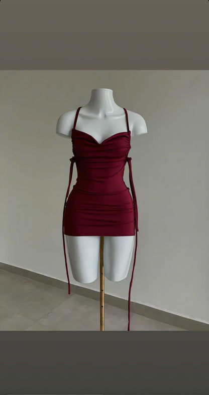 Wunderschönes dunkelolivgrünes herzförmiger Ausschnitt A-Linie Satin Tüll Kurzes Ballkleid Homecoming-Kleid ED02575