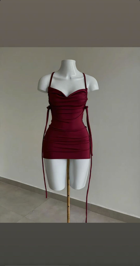 Wunderschönes dunkelolivgrünes herzförmiger Ausschnitt A-Linie Satin Tüll Kurzes Ballkleid Homecoming-Kleid ED02575