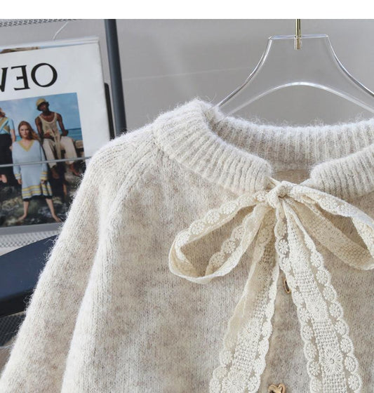 Sanfte Spitze Schnürung verdickte weiche Strickjacke ED0410