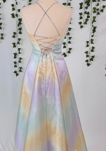 Wunderschönes dunkelolivgrünes herzförmiger Ausschnitt A-Linie Satin Tüll Kurzes Ballkleid Homecoming-Kleid ED02575