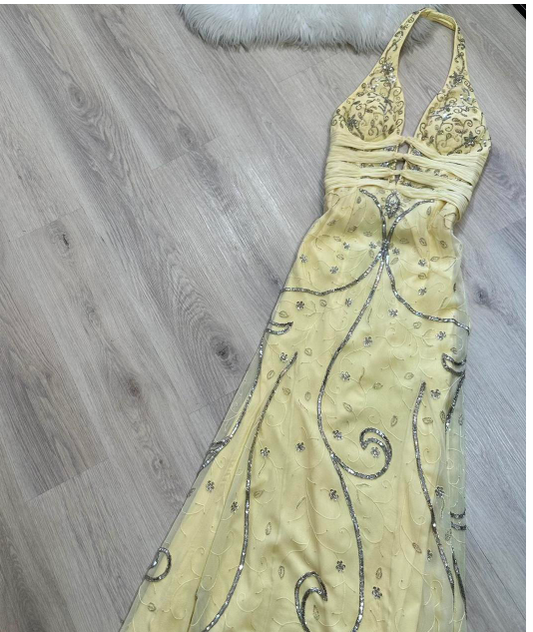 Wunderschönes dunkelolivgrünes herzförmiger Ausschnitt A-Linie Satin Tüll Kurzes Ballkleid Homecoming-Kleid ED02575