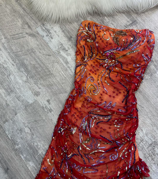 Wunderschönes dunkelolivgrünes herzförmiger Ausschnitt A-Linie Satin Tüll Kurzes Ballkleid Homecoming-Kleid ED02575