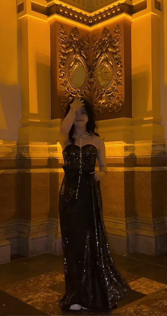 Wunderschönes dunkelolivgrünes herzförmiger Ausschnitt A-Linie Satin Tüll Kurzes Ballkleid Homecoming-Kleid ED02575