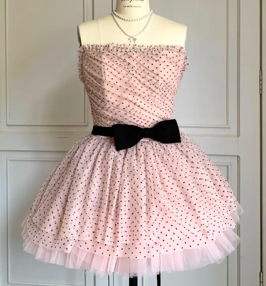 Cute Strapless Ball Gown Tulle Polka Dot Short Prom Dresses Pink Homecoming Dresses ED04242