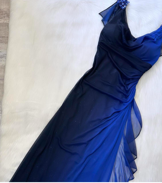 Superbe robe de soirée longue en satin fuchsia, style sirène, sans bretelles, ED02613