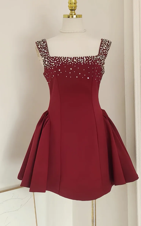 Wunderschönes dunkelolivgrünes herzförmiger Ausschnitt A-Linie Satin Tüll Kurzes Ballkleid Homecoming-Kleid ED02575