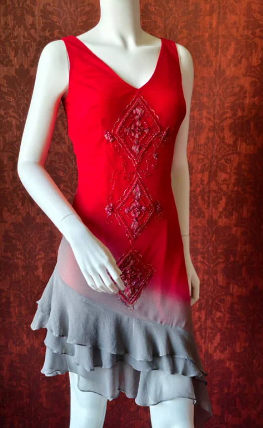 Wunderschönes dunkelolivgrünes herzförmiger Ausschnitt A-Linie Satin Tüll Kurzes Ballkleid Homecoming-Kleid ED02575