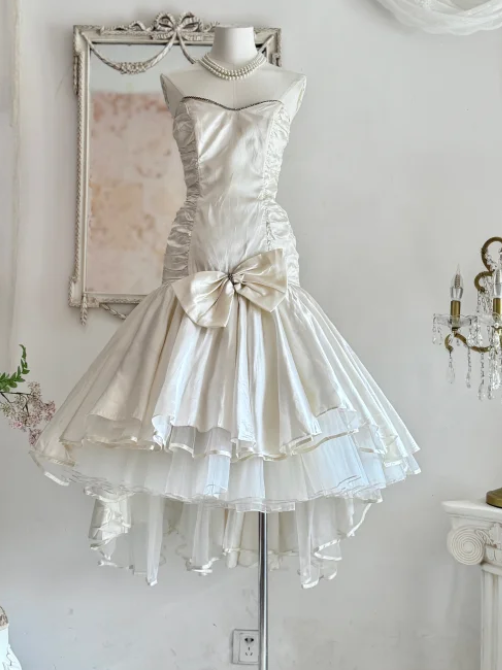 Vintage Strapless Ball Gown Satin Short Prom Dresses White Homecoming Dresses Birthday Dresses ED04292
