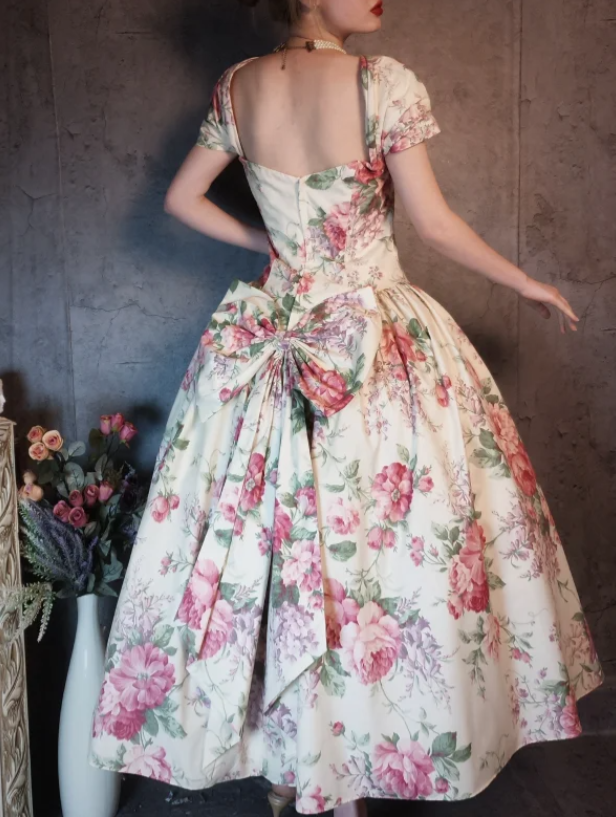 Vintage V-neck Ball Gown Floral Prom Dresses ED04298
