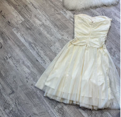 Vintage A-line Chiffon Short Prom Dresses, White Homecoming Dresses, Strapless Birthday Dresses  ED04304